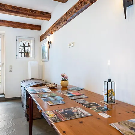 Am Halbmond 2 Hellschen-Heringsand-Unterschaar